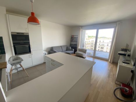 Location Appartement Rueil-Malmaison 3 Pièces 57.48 m²