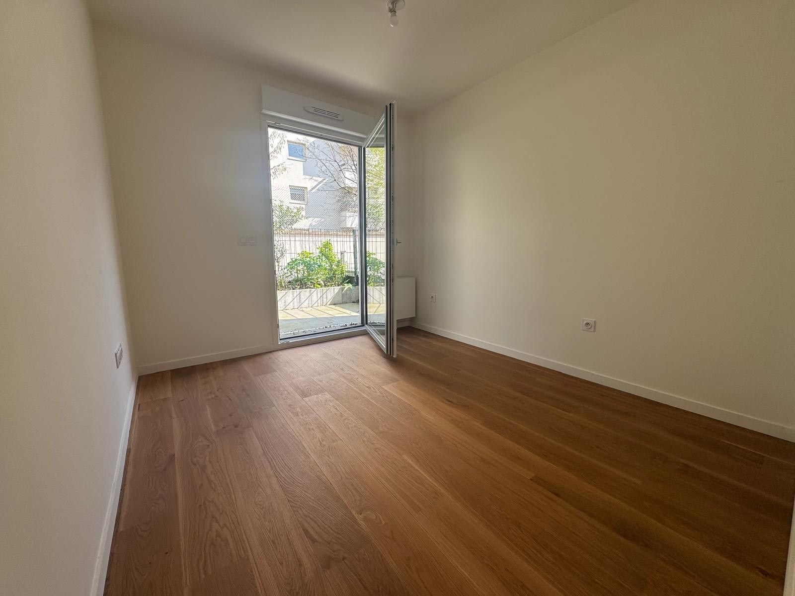appartement 4 Pièces en vente sur SURESNES (92150)