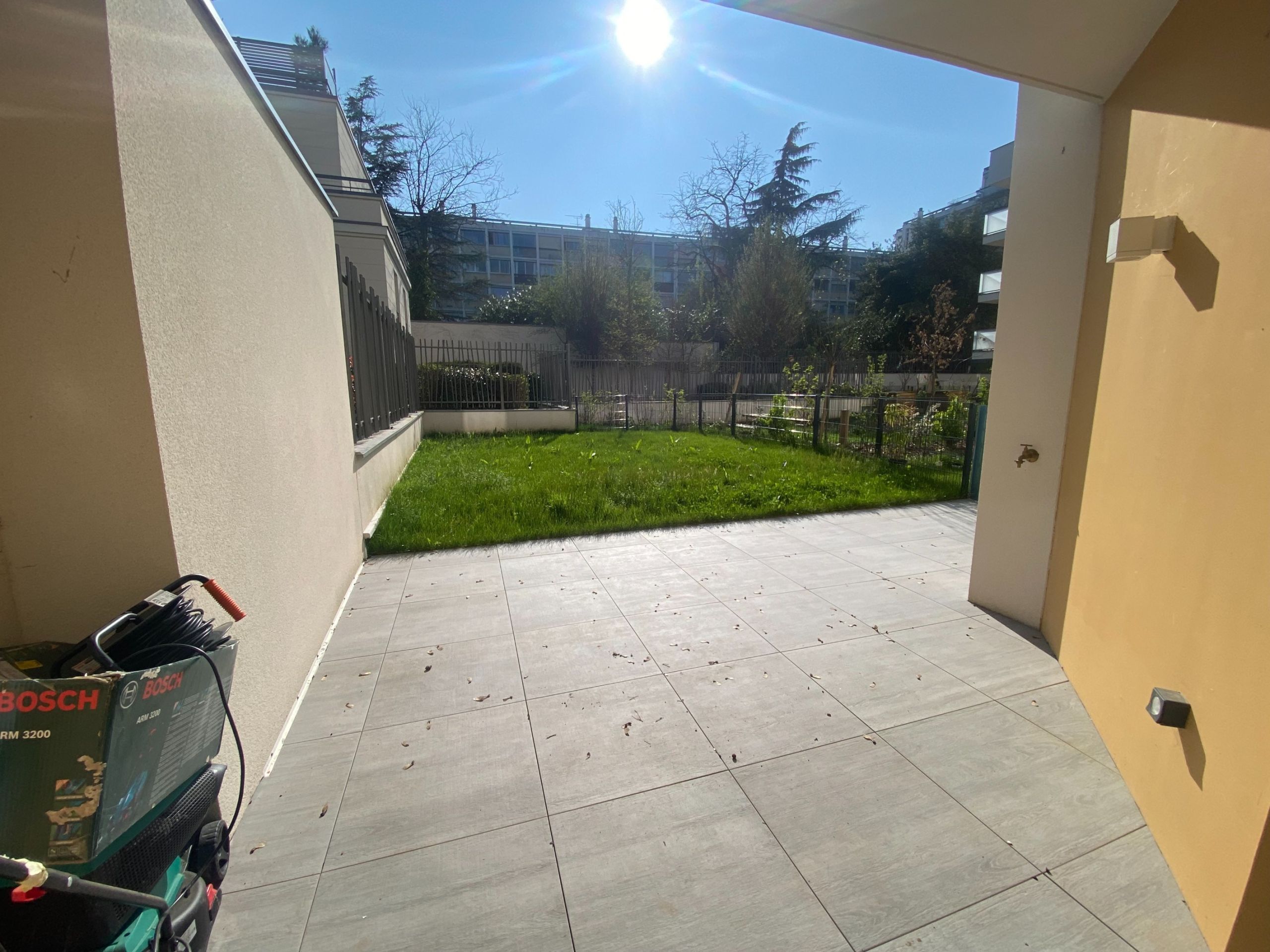 appartement 4 Pièces en vente sur SURESNES (92150)