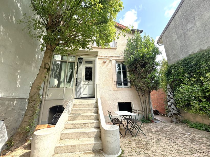 maison 5 Pièces en vente sur SURESNES (92150)