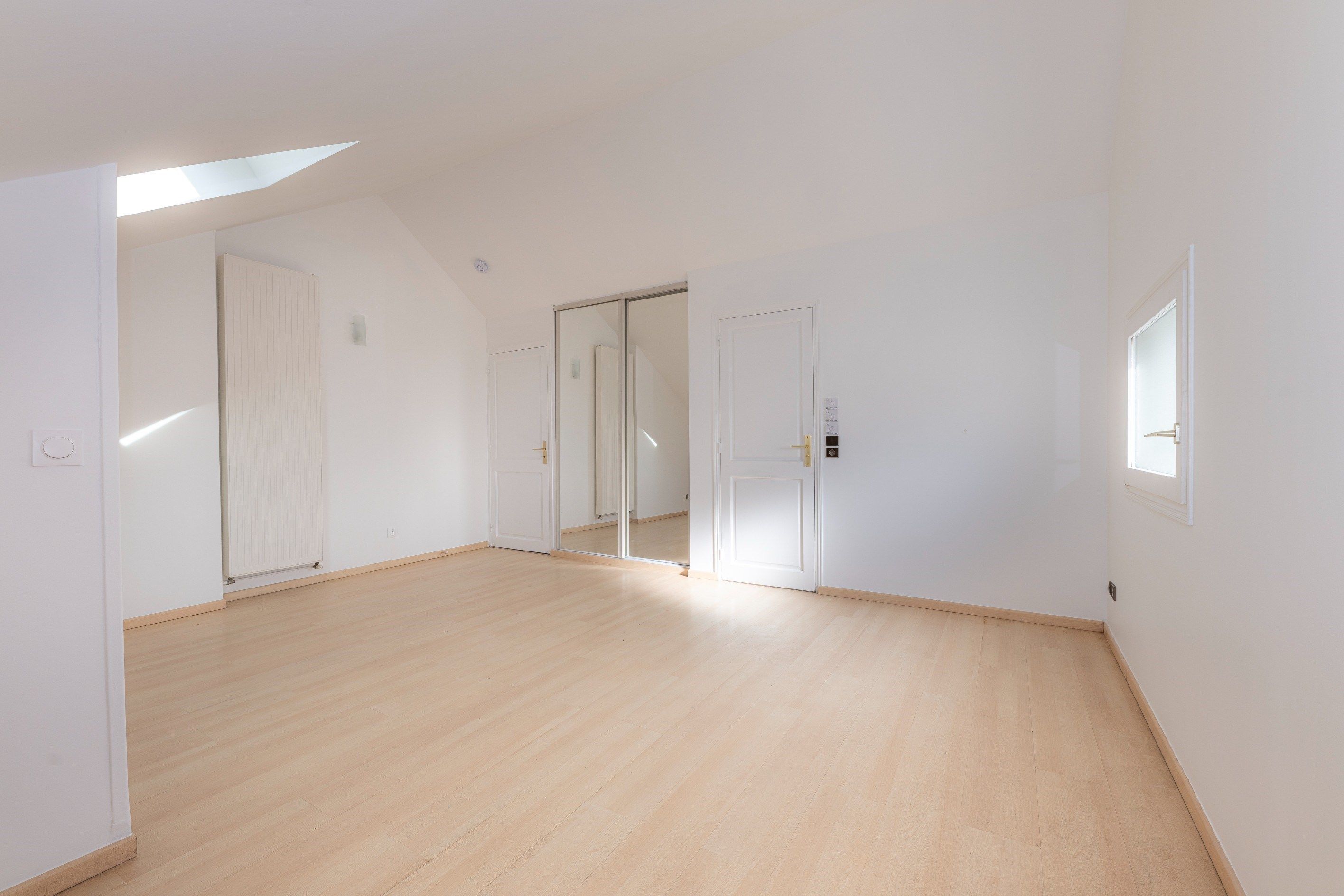 maison 5 Pièces en vente sur PUTEAUX (92800)