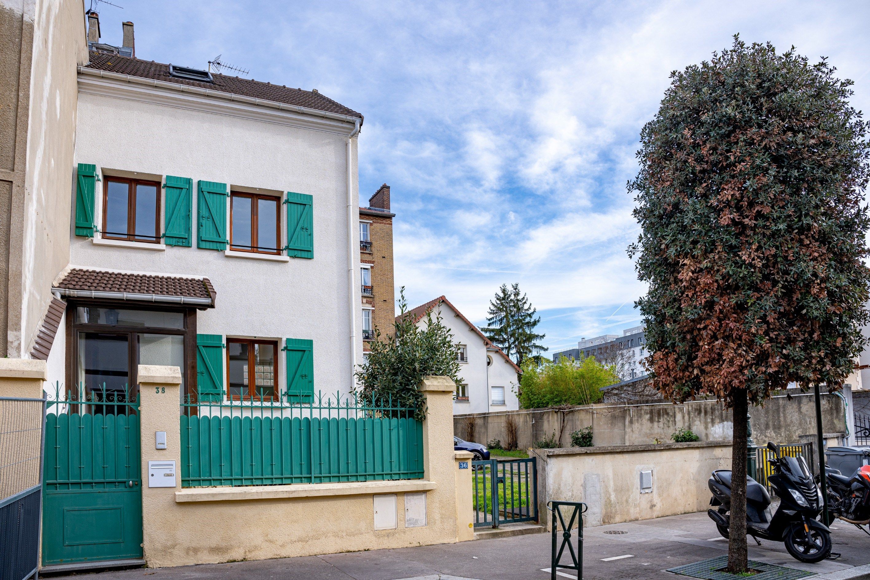maison 5 Pièces en vente sur PUTEAUX (92800)
