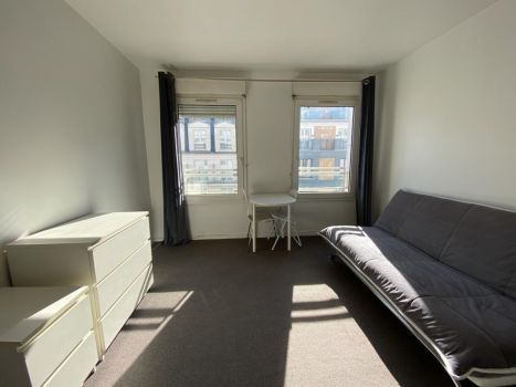 Location Appartement Puteaux 1 pièce 20.82 m²