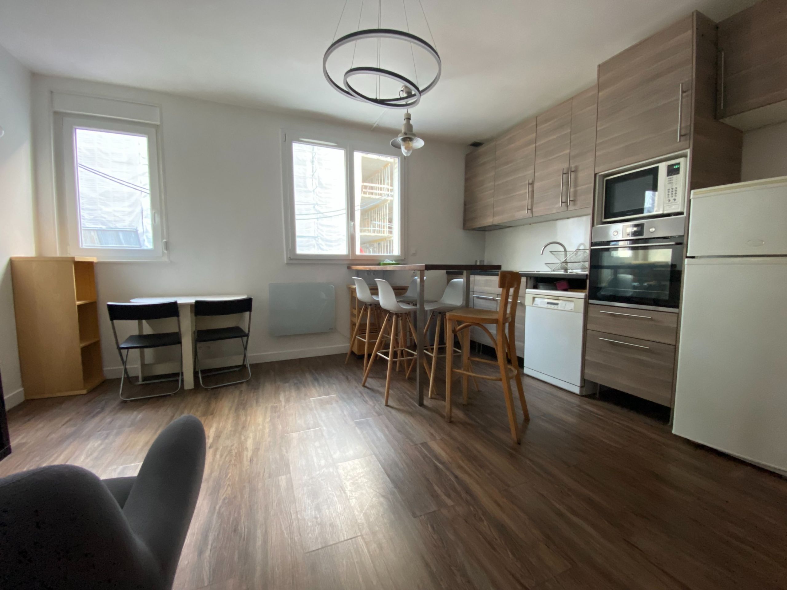 appartement 2 Pièces en location sur SURESNES (92150)