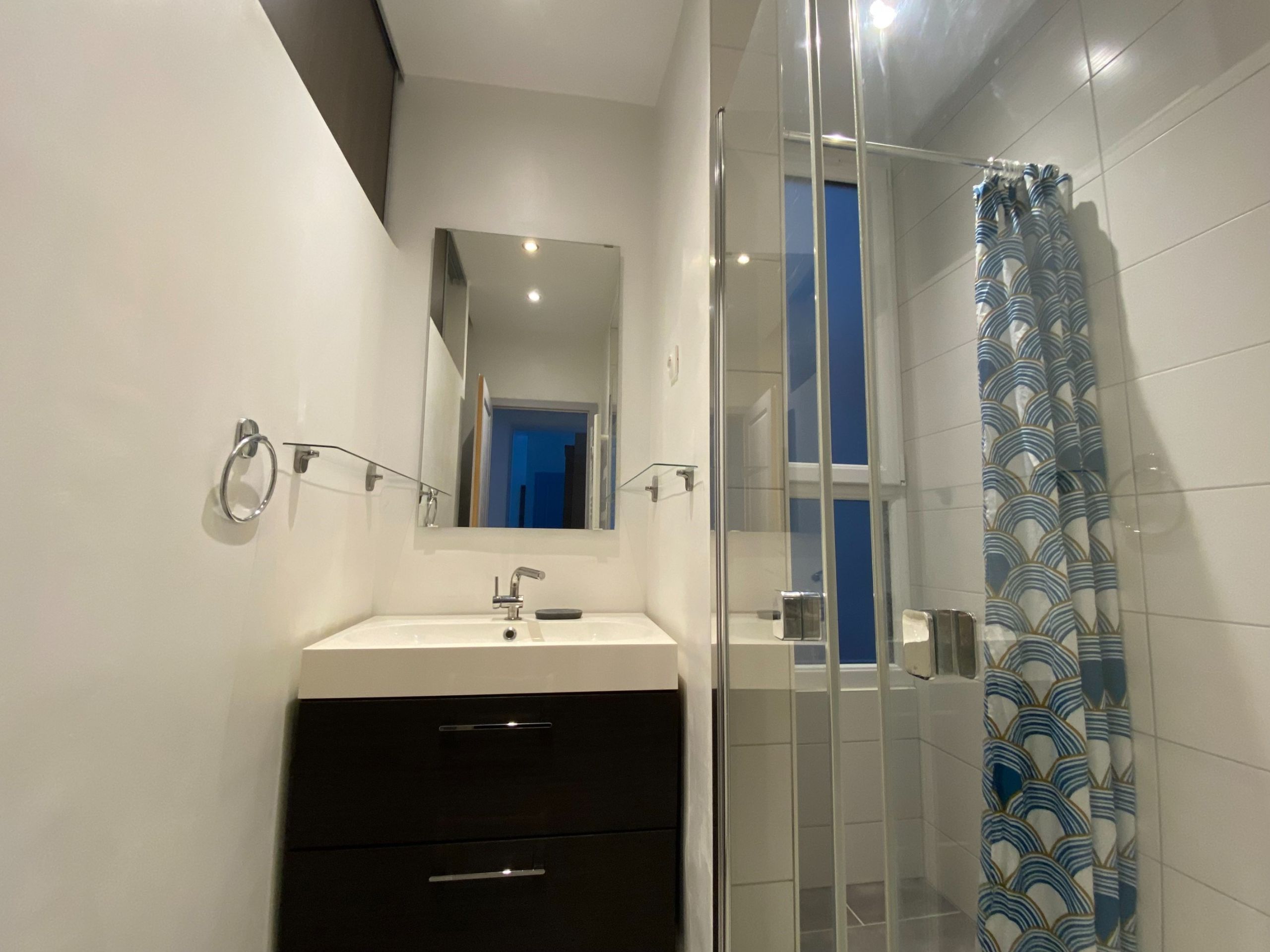 appartement 2 Pièces en location sur SURESNES (92150)