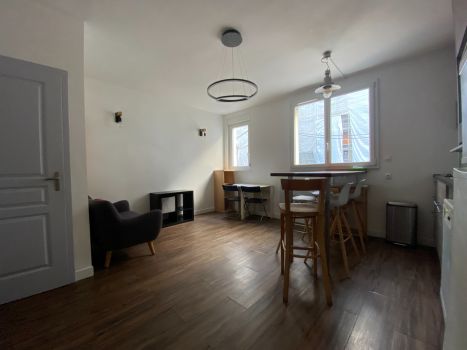 Location Appartement Suresnes 2 Pièces 37.76 m²