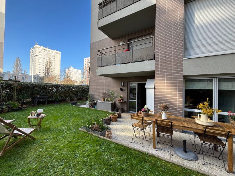 appartement 5 Pièces en vente sur NANTERRE (92000)