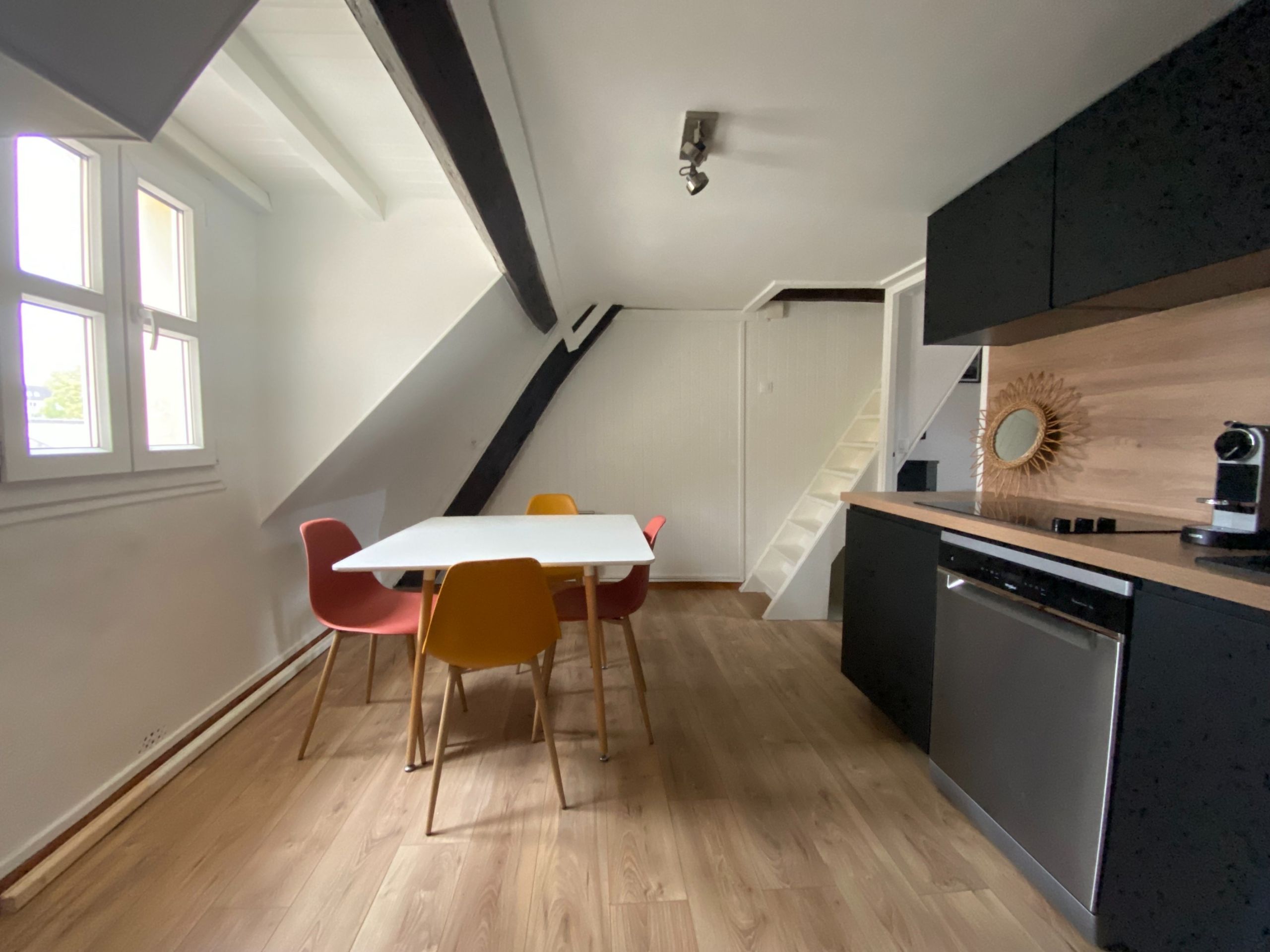 appartement 2 Pièces en location sur RUEIL MALMAISON (92500)