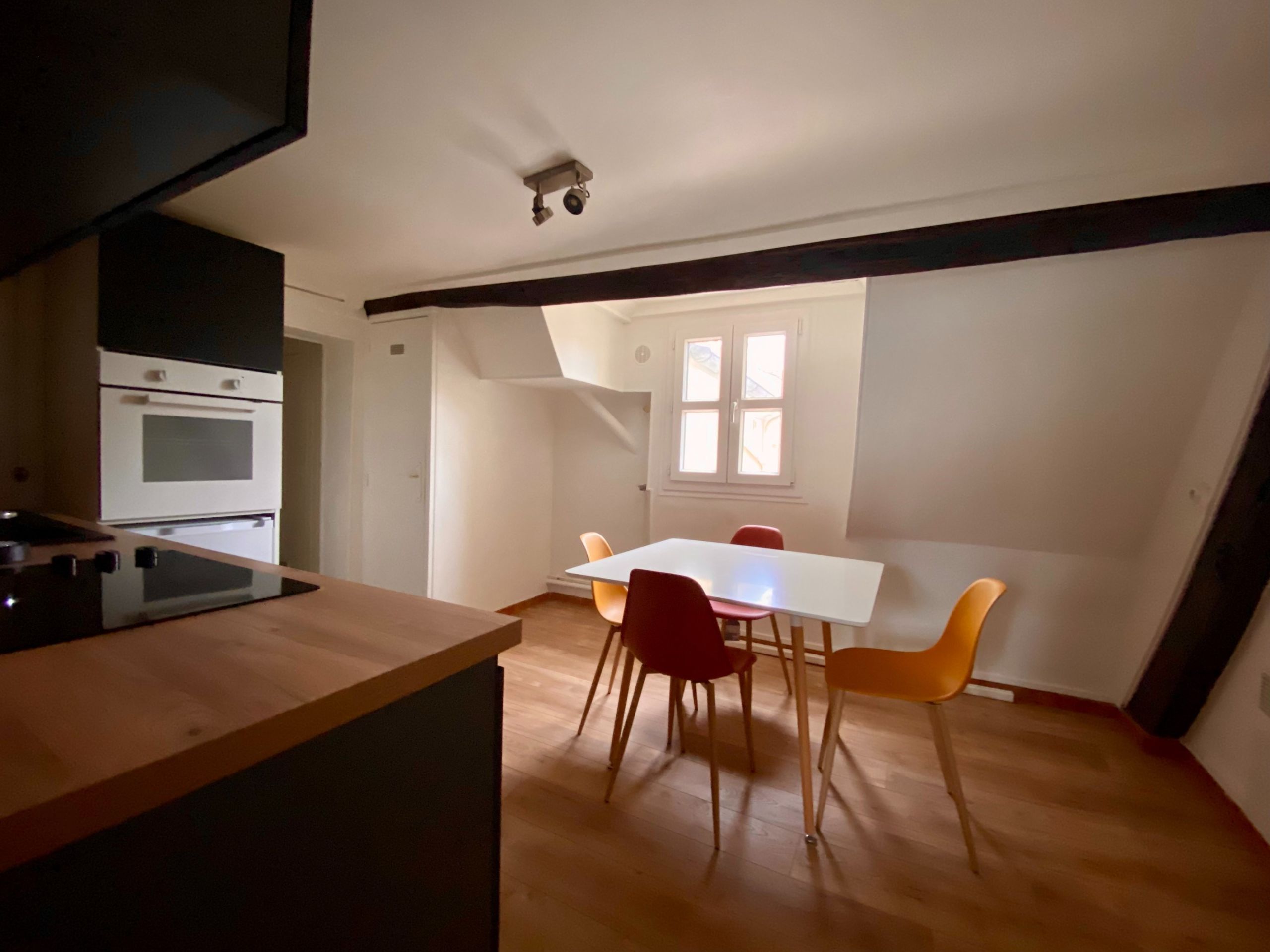 appartement 2 Pièces en location sur RUEIL MALMAISON (92500)