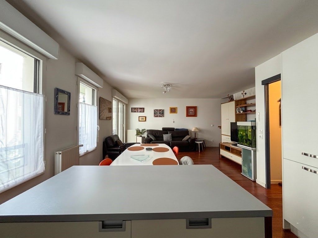 duplex 4 Pièces en vente sur SURESNES (92150)