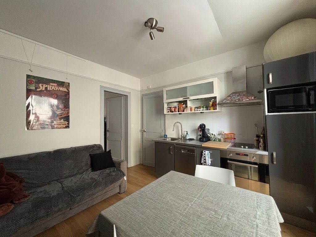 appartement 2 Pièces en vente sur PARIS (75007)