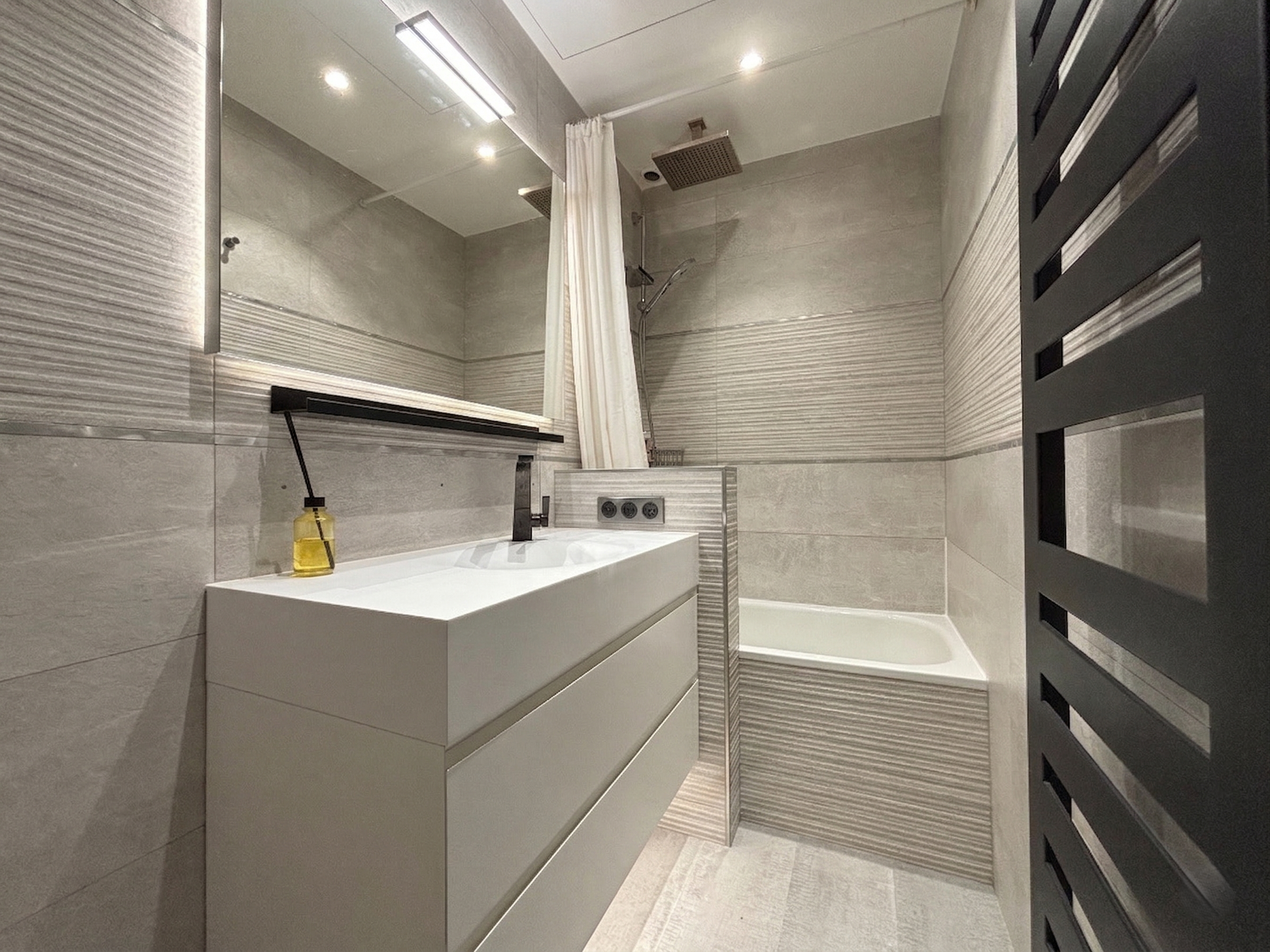 appartement 3 Pièces en vente sur NEUILLY SUR SEINE (92200)