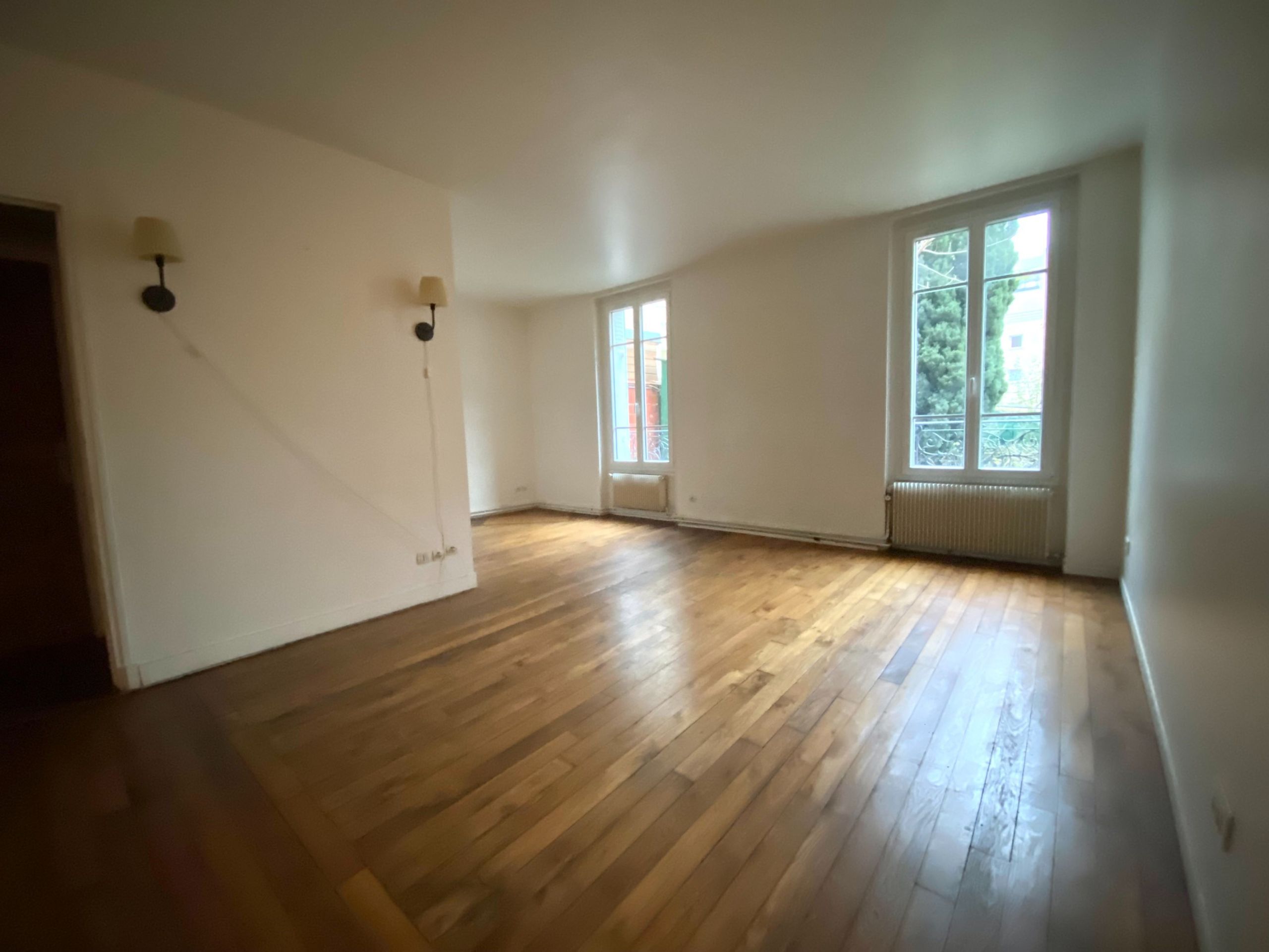 appartement 4 Pièces en location sur SURESNES (92150)