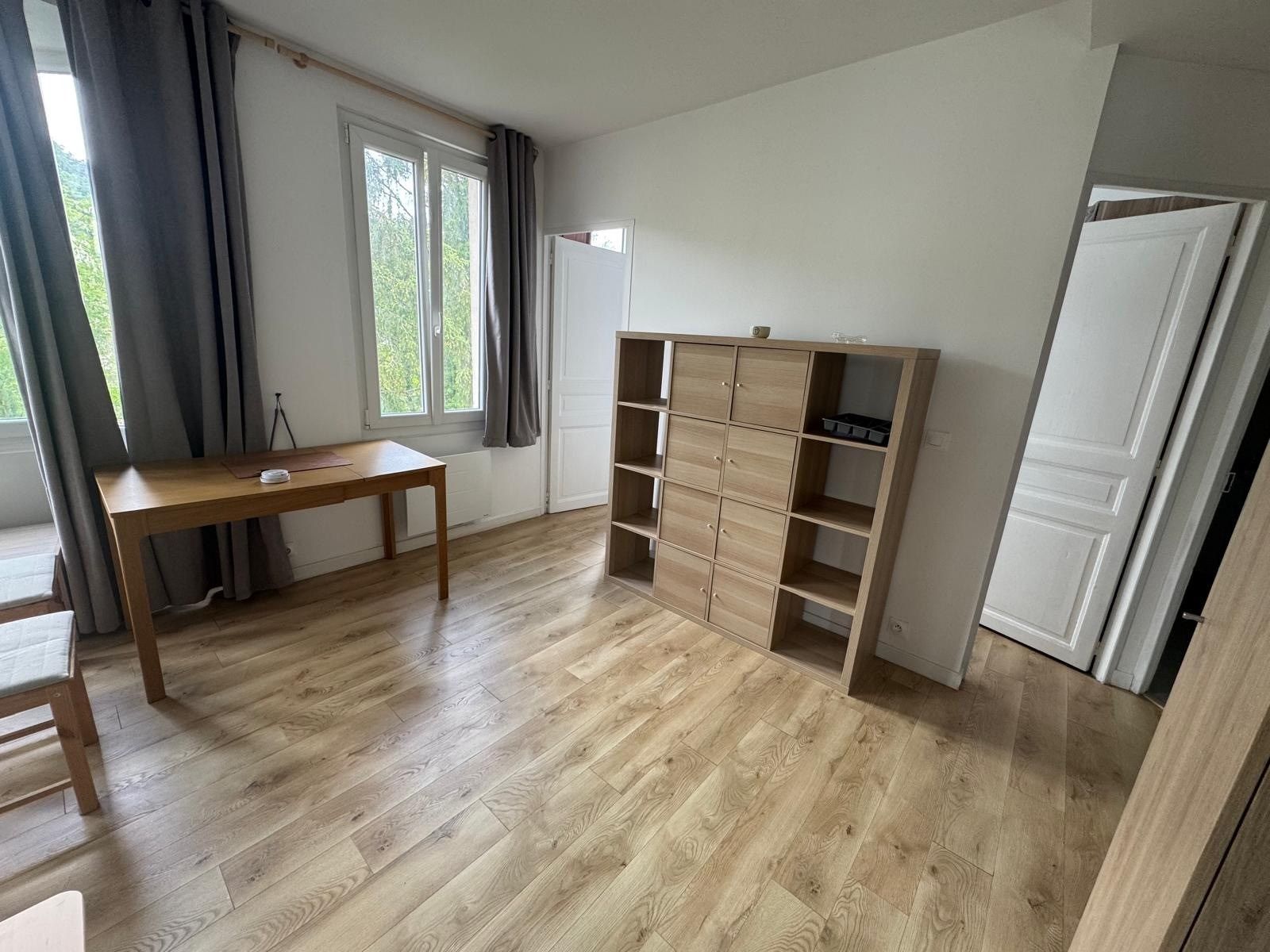 appartement 2 Pièces en location sur JOUY EN JOSAS (78350)
