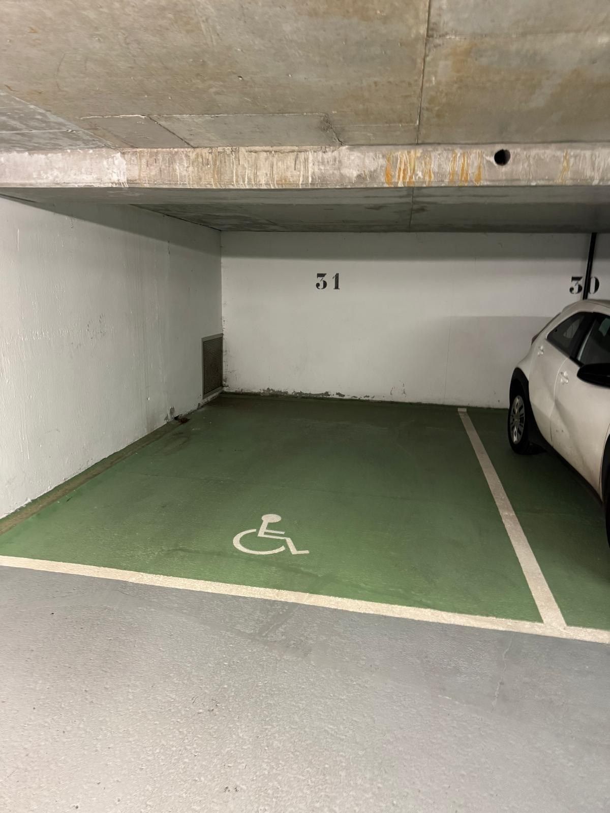parking en location sur PUTEAUX (92800)