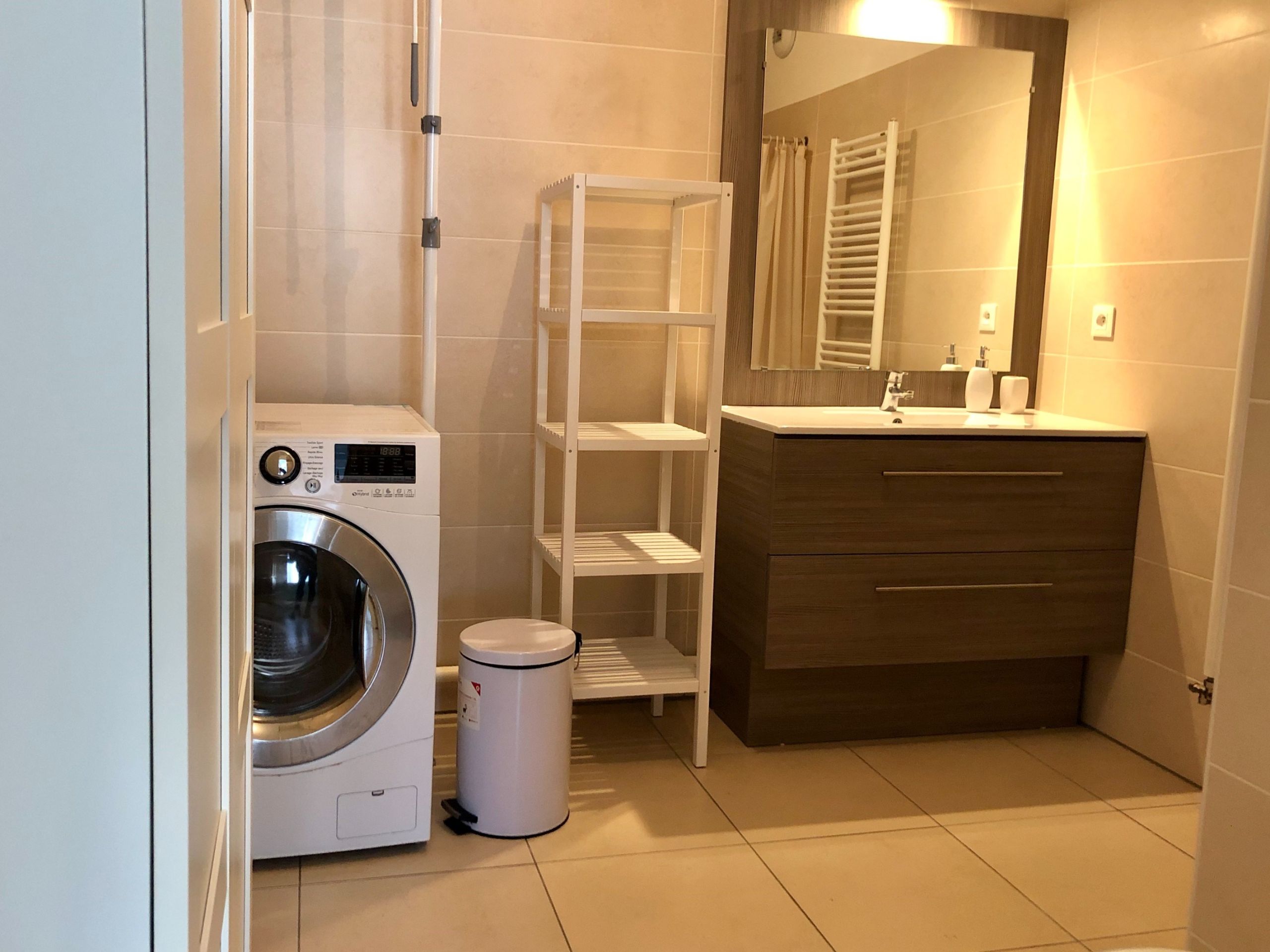 appartement 2 Pièces en location sur SURESNES (92150)