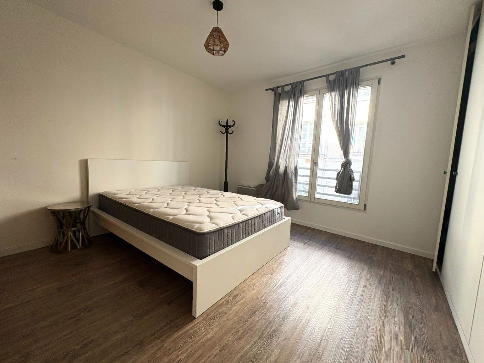 appartement 6 Pièces en vente sur PUTEAUX (92800)